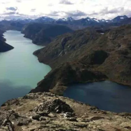 Holiday home Moderne Pa Lemonsjoen I Jotunheimen *