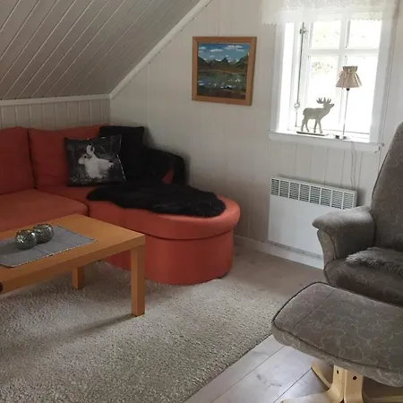 Moderne På Lemonsjøen I Jotunheimen Feriehus *